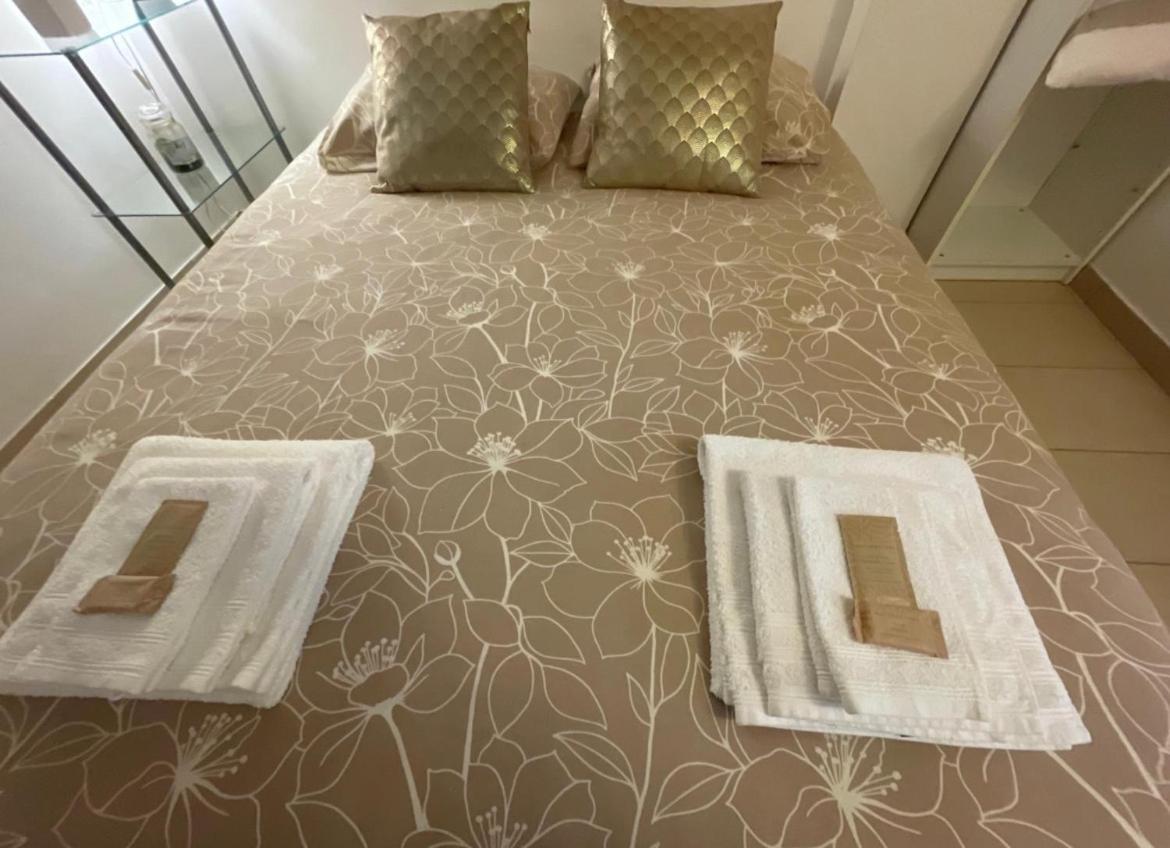 Sabrina Maison Chic Dolce Nido Sul Mare San Bartolomeo Al Mare Exterior foto